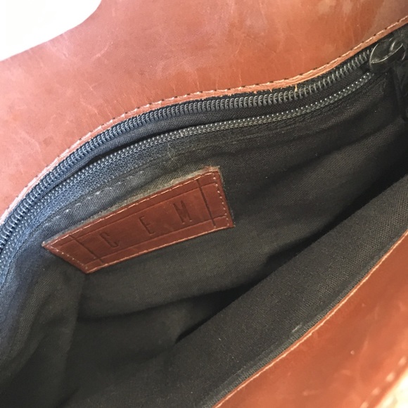 CEM Vintage leather woven crossover purse - Picture 6 of 13